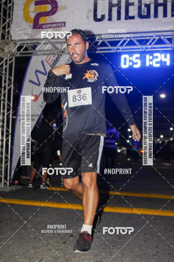 Buy your photos of the eventCircuito Night Run Lagos 2019 - Cabo Frio on Fotop