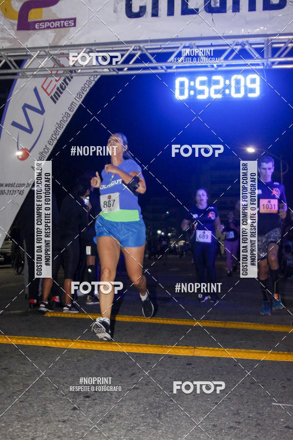 Buy your photos of the eventCircuito Night Run Lagos 2019 - Cabo Frio on Fotop