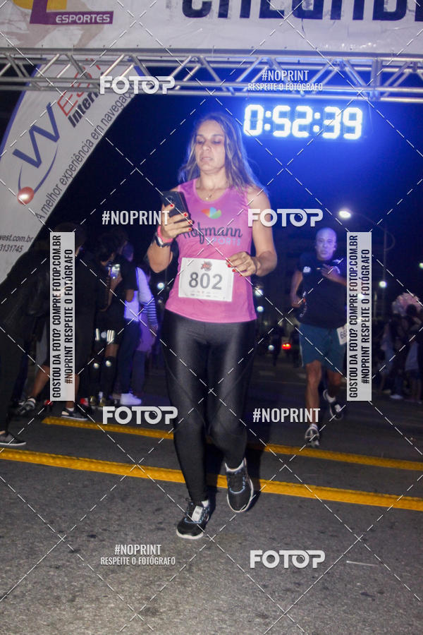 Buy your photos of the eventCircuito Night Run Lagos 2019 - Cabo Frio on Fotop