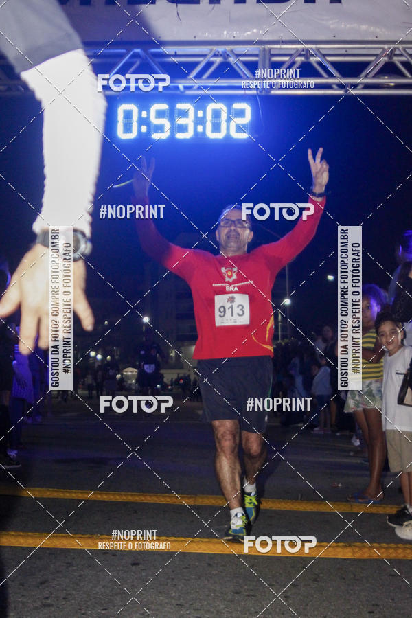Buy your photos of the eventCircuito Night Run Lagos 2019 - Cabo Frio on Fotop