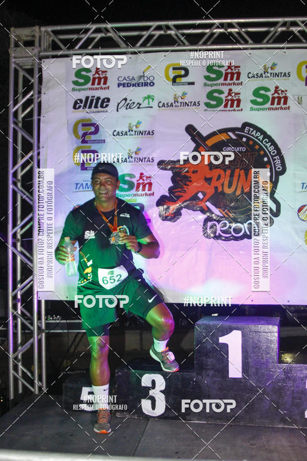 Buy your photos of the eventCircuito Night Run Lagos 2019 - Cabo Frio on Fotop