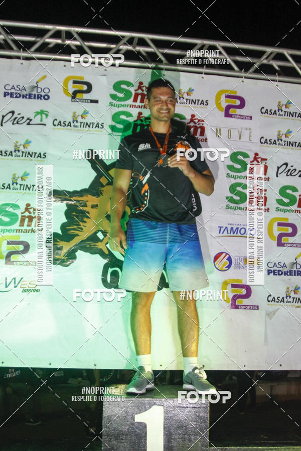 Buy your photos of the eventCircuito Night Run Lagos 2019 - Cabo Frio on Fotop