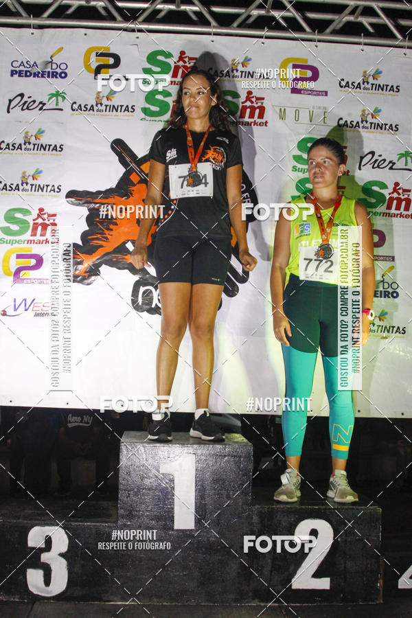 Buy your photos of the eventCircuito Night Run Lagos 2019 - Cabo Frio on Fotop