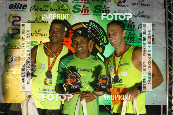 Buy your photos of the eventCircuito Night Run Lagos 2019 - Cabo Frio on Fotop