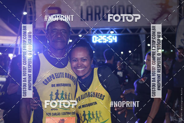 Buy your photos of the eventCircuito Night Run Lagos 2019 - Cabo Frio on Fotop