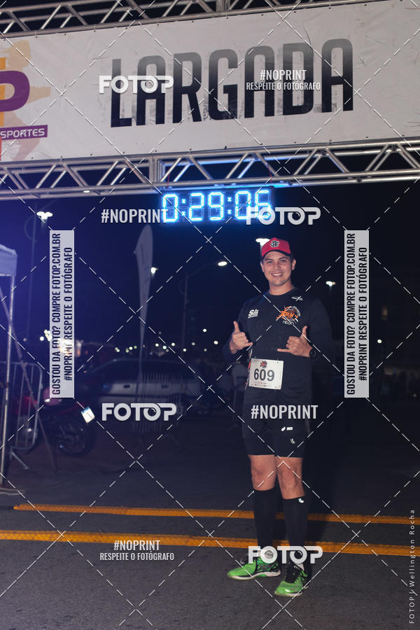 Buy your photos of the eventCircuito Night Run Lagos 2019 - Cabo Frio on Fotop