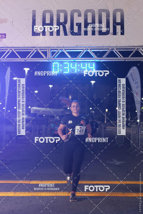 Buy your photos of the eventCircuito Night Run Lagos 2019 - Cabo Frio on Fotop