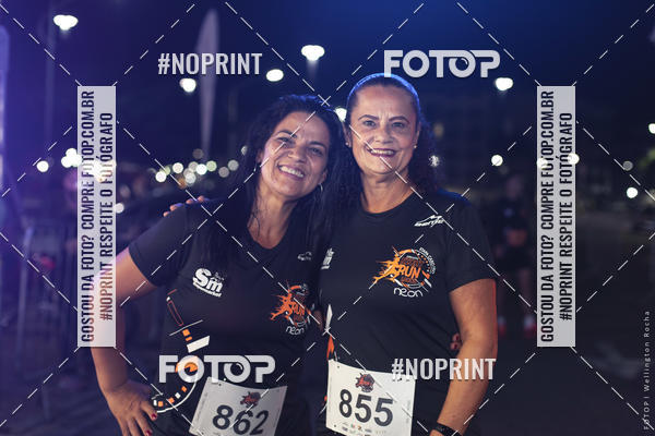 Buy your photos of the eventCircuito Night Run Lagos 2019 - Cabo Frio on Fotop