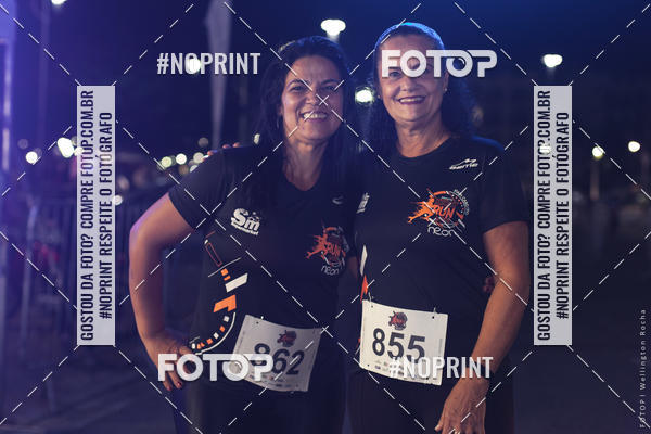 Buy your photos of the eventCircuito Night Run Lagos 2019 - Cabo Frio on Fotop