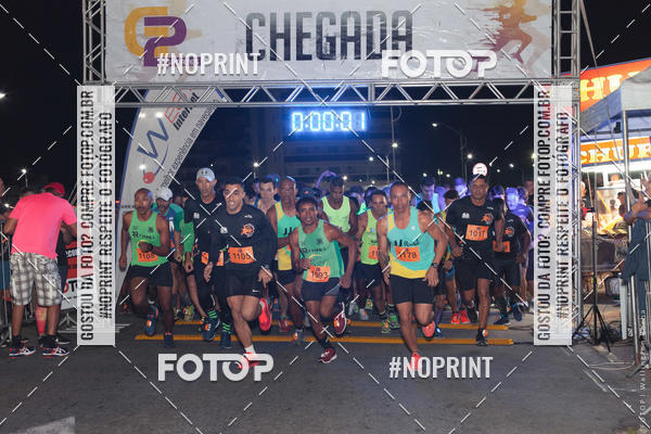 Buy your photos of the eventCircuito Night Run Lagos 2019 - Cabo Frio on Fotop