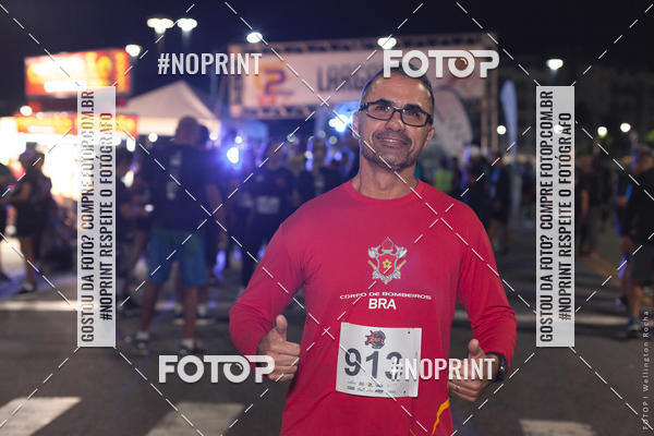 Buy your photos of the eventCircuito Night Run Lagos 2019 - Cabo Frio on Fotop