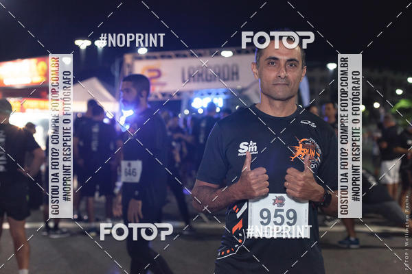 Buy your photos of the eventCircuito Night Run Lagos 2019 - Cabo Frio on Fotop