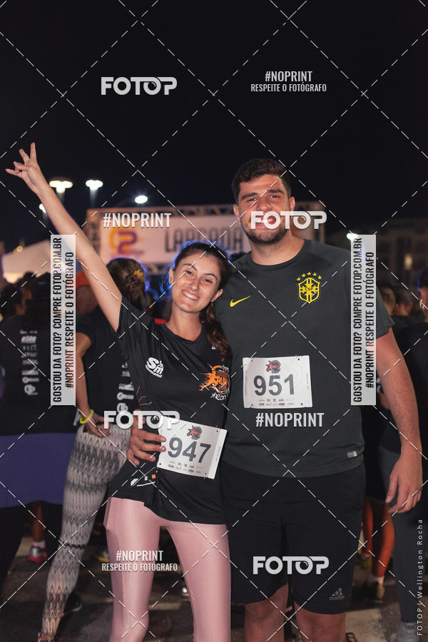 Buy your photos of the eventCircuito Night Run Lagos 2019 - Cabo Frio on Fotop