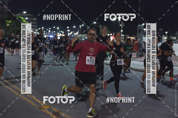 Buy your photos of the eventCircuito Night Run Lagos 2019 - Cabo Frio on Fotop