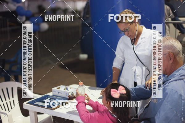 Buy your photos of the eventCircuito Night Run Lagos 2019 - Cabo Frio on Fotop