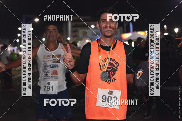 Buy your photos of the eventCircuito Night Run Lagos 2019 - Cabo Frio on Fotop
