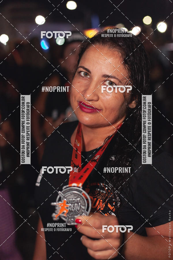 Buy your photos of the eventCircuito Night Run Lagos 2019 - Cabo Frio on Fotop