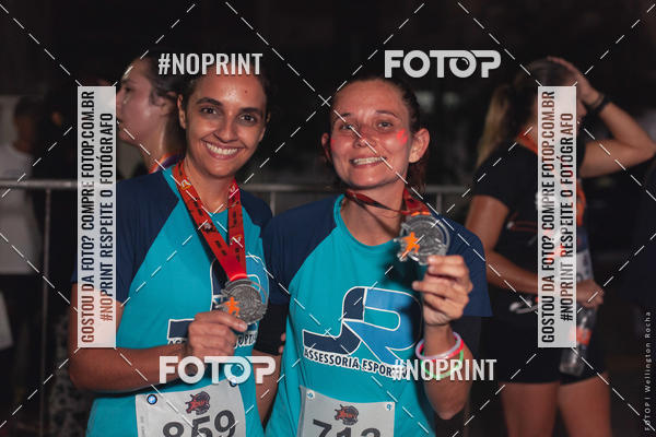 Buy your photos of the eventCircuito Night Run Lagos 2019 - Cabo Frio on Fotop