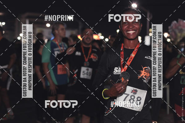 Buy your photos of the eventCircuito Night Run Lagos 2019 - Cabo Frio on Fotop