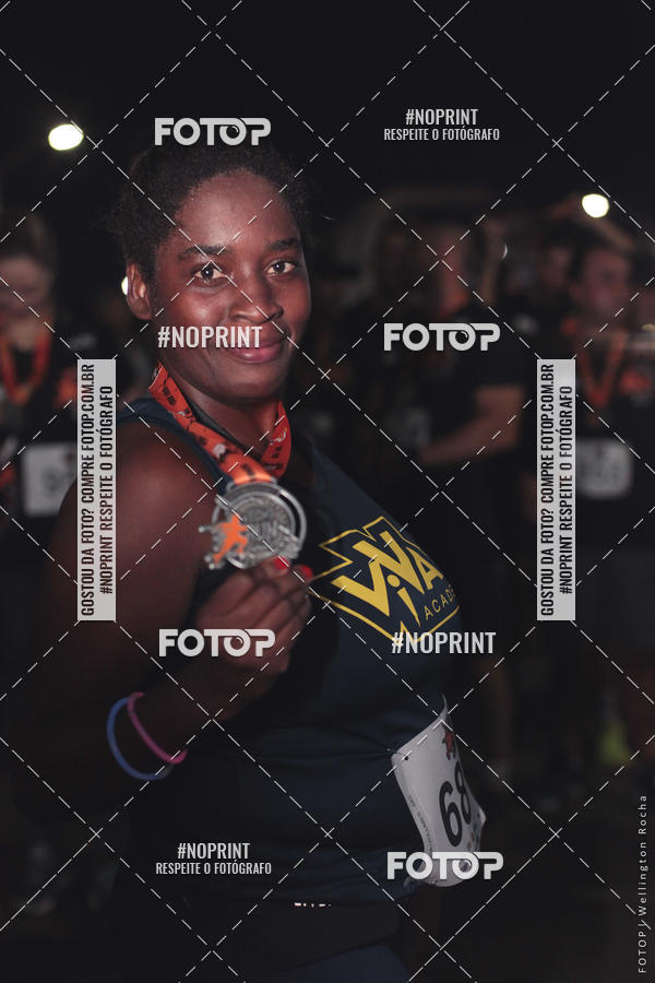 Buy your photos of the eventCircuito Night Run Lagos 2019 - Cabo Frio on Fotop