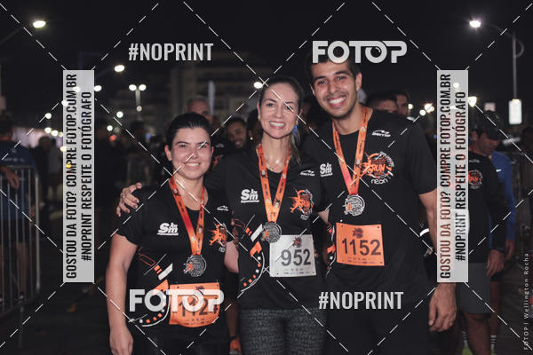 Buy your photos of the eventCircuito Night Run Lagos 2019 - Cabo Frio on Fotop