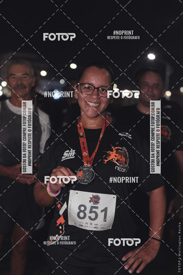 Buy your photos of the eventCircuito Night Run Lagos 2019 - Cabo Frio on Fotop