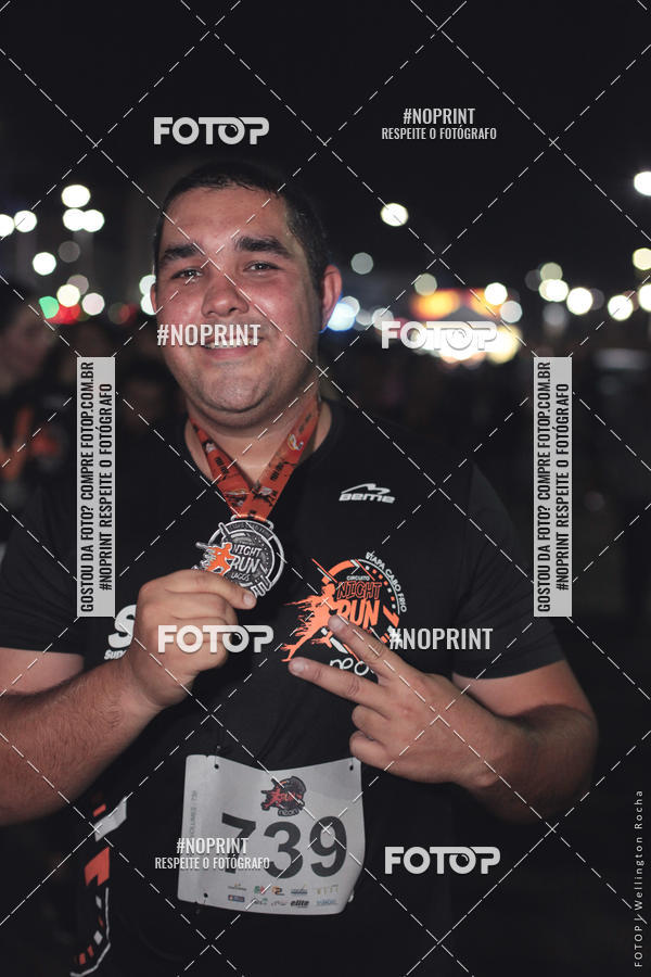 Buy your photos of the eventCircuito Night Run Lagos 2019 - Cabo Frio on Fotop
