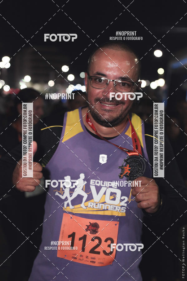 Buy your photos of the eventCircuito Night Run Lagos 2019 - Cabo Frio on Fotop