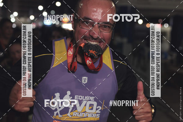 Buy your photos of the eventCircuito Night Run Lagos 2019 - Cabo Frio on Fotop