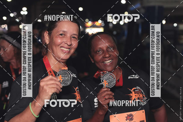 Buy your photos of the eventCircuito Night Run Lagos 2019 - Cabo Frio on Fotop