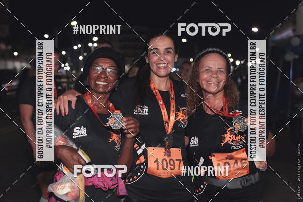 Buy your photos of the eventCircuito Night Run Lagos 2019 - Cabo Frio on Fotop
