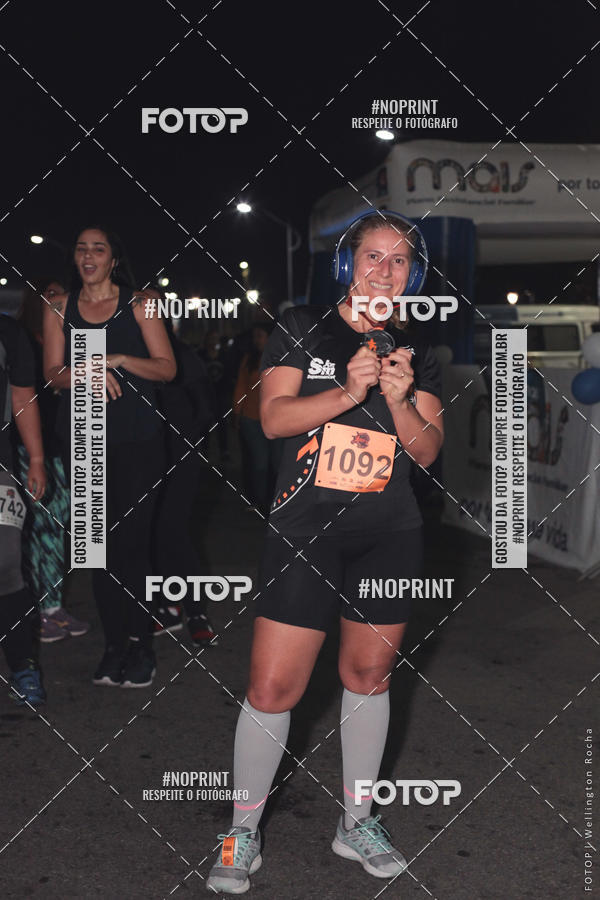 Buy your photos of the eventCircuito Night Run Lagos 2019 - Cabo Frio on Fotop