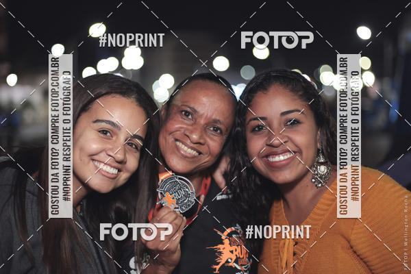 Buy your photos of the eventCircuito Night Run Lagos 2019 - Cabo Frio on Fotop