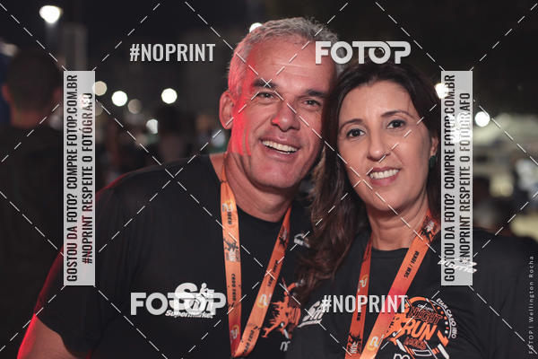 Buy your photos of the eventCircuito Night Run Lagos 2019 - Cabo Frio on Fotop