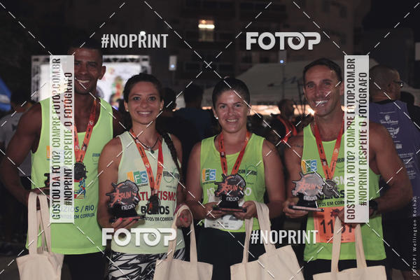 Buy your photos of the eventCircuito Night Run Lagos 2019 - Cabo Frio on Fotop