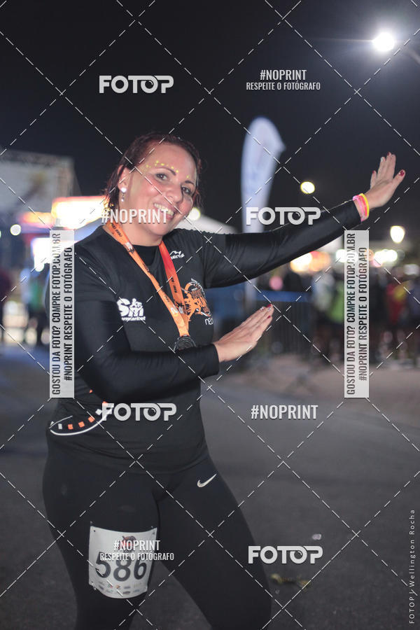Buy your photos of the eventCircuito Night Run Lagos 2019 - Cabo Frio on Fotop