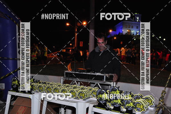 Buy your photos of the eventCircuito Night Run Lagos 2019 - Saquarema on Fotop