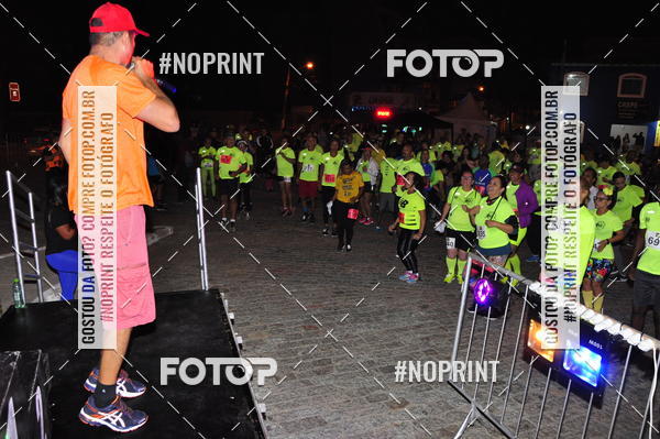 Buy your photos of the eventCircuito Night Run Lagos 2019 - Saquarema on Fotop