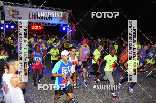 Buy your photos of the eventCircuito Night Run Lagos 2019 - Saquarema on Fotop