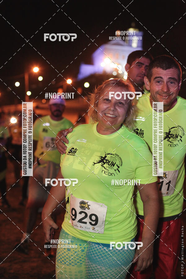 Compre suas fotos do eventoCircuito Night Run Lagos 2019 - Saquarema no Fotop