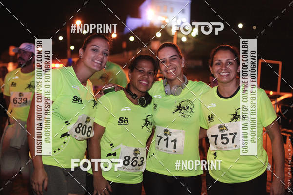 Compre suas fotos do eventoCircuito Night Run Lagos 2019 - Saquarema no Fotop