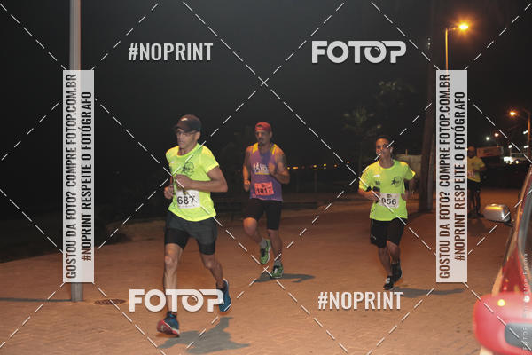 Buy your photos of the eventCircuito Night Run Lagos 2019 - Saquarema on Fotop
