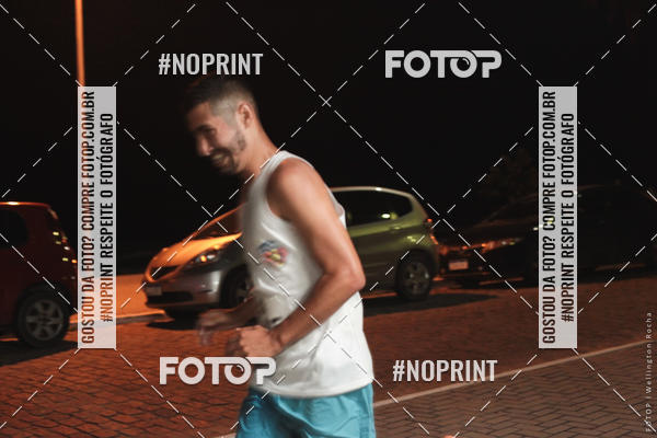Buy your photos of the eventCircuito Night Run Lagos 2019 - Saquarema on Fotop