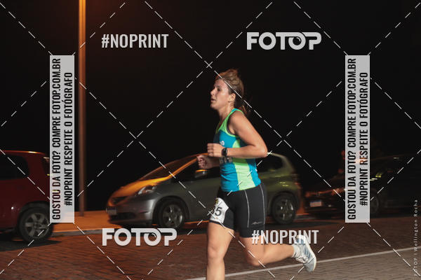 Buy your photos of the eventCircuito Night Run Lagos 2019 - Saquarema on Fotop