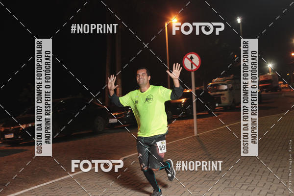 Buy your photos of the eventCircuito Night Run Lagos 2019 - Saquarema on Fotop