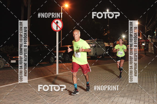 Buy your photos of the eventCircuito Night Run Lagos 2019 - Saquarema on Fotop