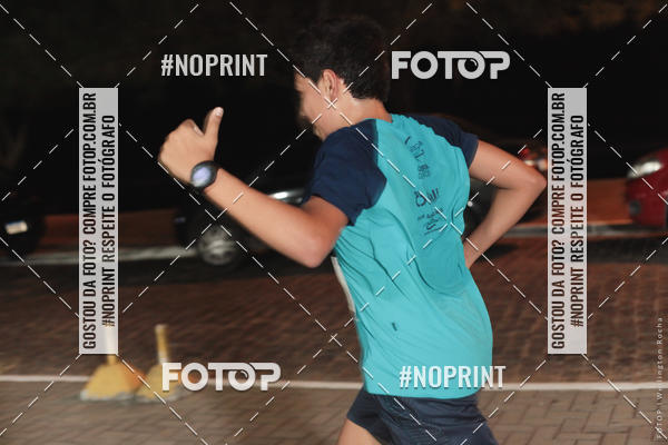 Buy your photos of the eventCircuito Night Run Lagos 2019 - Saquarema on Fotop