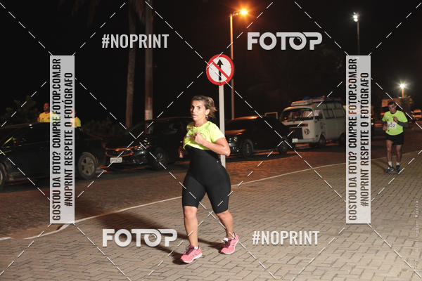 Buy your photos of the eventCircuito Night Run Lagos 2019 - Saquarema on Fotop