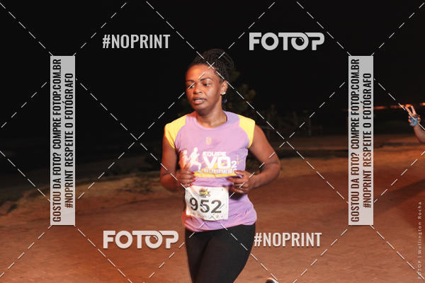 Buy your photos of the eventCircuito Night Run Lagos 2019 - Saquarema on Fotop