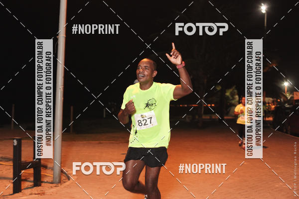 Buy your photos of the eventCircuito Night Run Lagos 2019 - Saquarema on Fotop